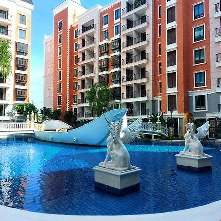 Espana Resort Pattaya Jomtien Esterno foto